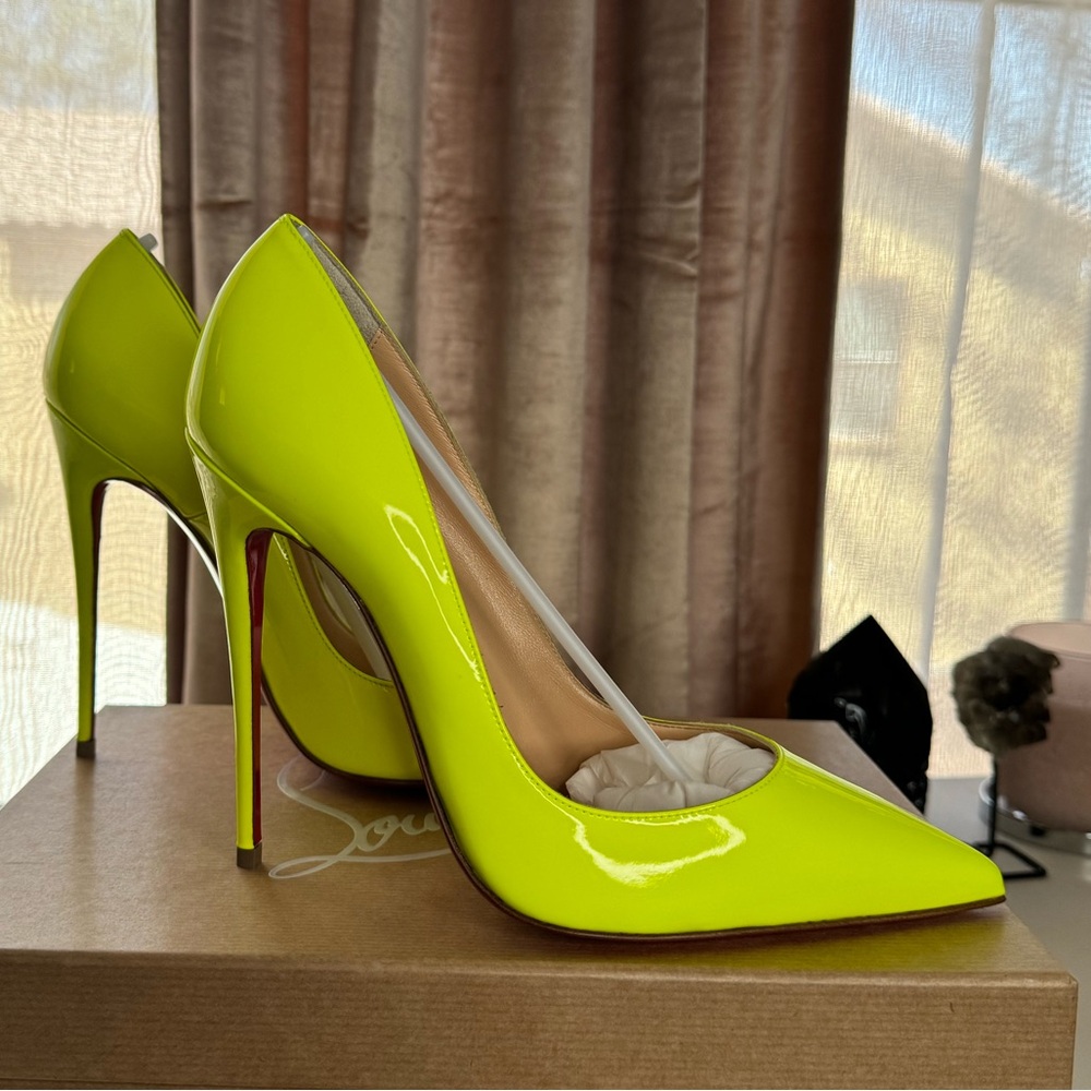 Christian Louboutin so Kate pump 38.5/8
